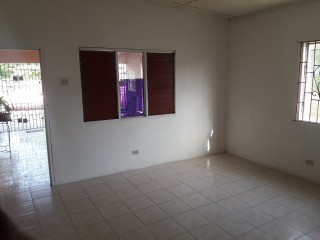 House For Rent in Willowdene Spanish Town, St. Catherine Jamaica | [2]