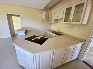 Apartment For Sale in Patrick Heights Red Hills St Andrew, Kingston / St. Andrew Jamaica | [1]