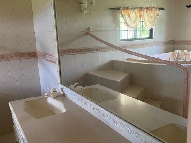 House For Sale in Mandeville, Manchester Jamaica | [2]