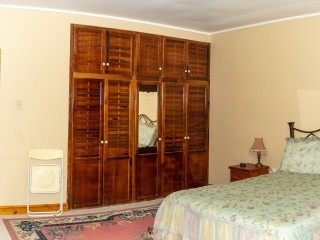 House For Sale in Hatfield, Manchester Jamaica | [9]