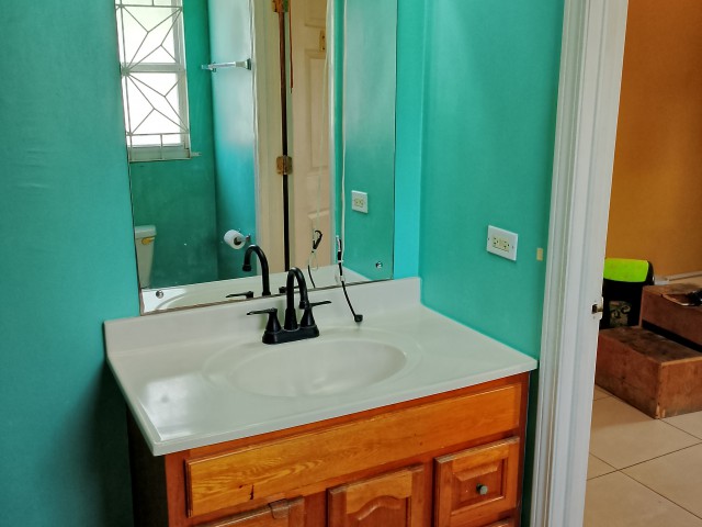 Townhouse For Rent in El Prado Verde, St. Catherine Jamaica | [10]