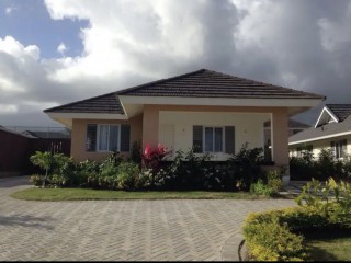 3 bed House For Rent in Richmond, St. Ann, Jamaica
