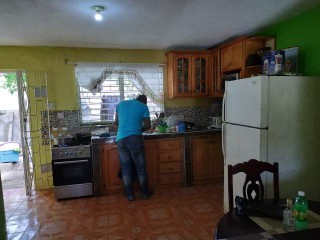 House For Sale in Portmore, St. Catherine Jamaica | [8]