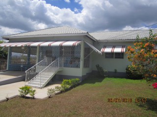 House For Sale in Billys Drive, Clarendon Jamaica | [1]