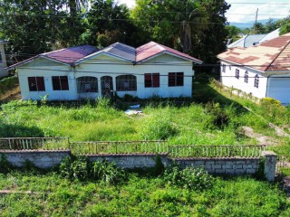 4 bed House For Sale in Longwood, St. Elizabeth, Jamaica