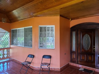 4 bed House For Sale in Bonitta cres, Manchester, Jamaica