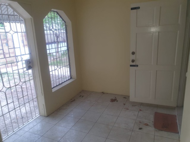 House For Rent in Willowdene off Old Harbour Road, St. Catherine Jamaica | [7]