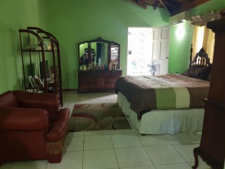 House For Sale in Millsborough, Kingston / St. Andrew Jamaica | [11]