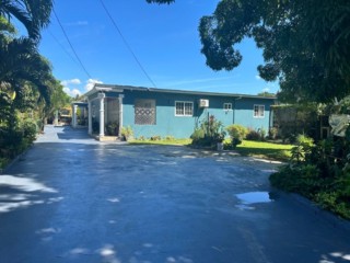 House For Sale in Longwood Santa Cruz, St. Elizabeth Jamaica | [2]