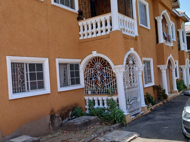 Apartment For Sale in Red Hills Molynes Gardens Negotiable, Kingston / St. Andrew Jamaica | [4]