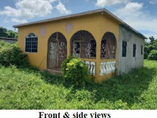 2 bed House For Sale in Denbigh, Clarendon, Jamaica