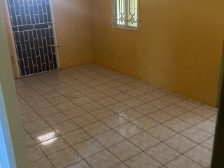 House For Sale in Passage Fort, St. Catherine Jamaica | [10]