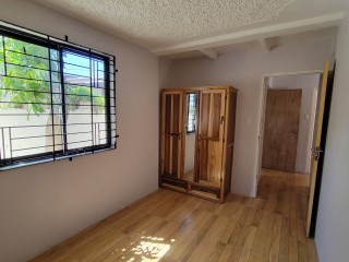 2 bed House For Sale in DUHANEY PARK, Kingston / St. Andrew, Jamaica