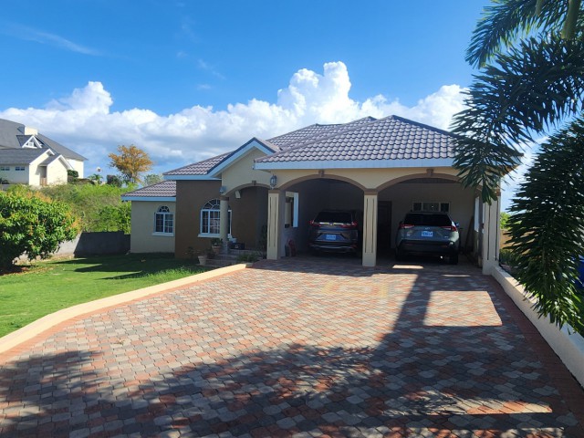 House For Sale in Twickenham Heights, St. Catherine Jamaica | [3]