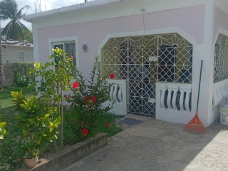 3 bed House For Sale in Cromarty Grove, St. Catherine, Jamaica