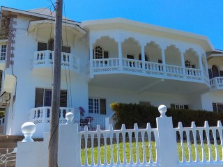 House For Sale in Exchange on Border of St Mary and St Ann, St. Ann Jamaica | [7]