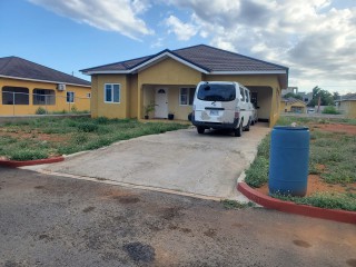 3 bed House For Sale in PART OF TREDEGAR PARK, St. Catherine, Jamaica