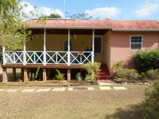 5 bed House For Sale in Bruce Field, St. Elizabeth, Jamaica