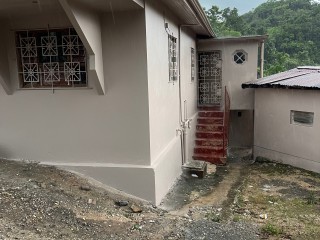 3 bed House For Sale in Pimento Hill, Manchester, Jamaica