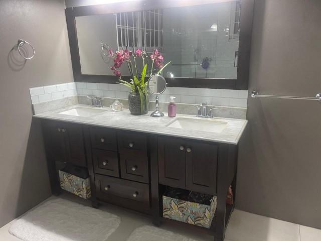 House For Rent in Cedar Manor, St. Catherine Jamaica | [2]