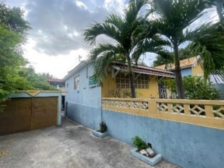 House For Sale in Windsor Farm Pen, Kingston / St. Andrew Jamaica | [5]