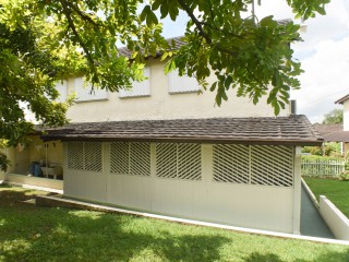 House For Sale in Graham Heights Birdsucker, Kingston / St. Andrew Jamaica | [10]
