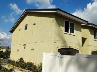 Townhouse For Rent in Country Club 2, St. Catherine Jamaica | [1]