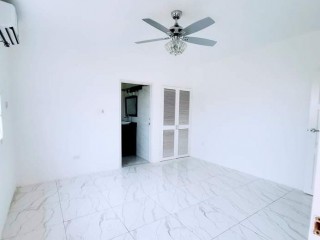 Apartment For Rent in Cornwall Courts, St. James Jamaica | [5]