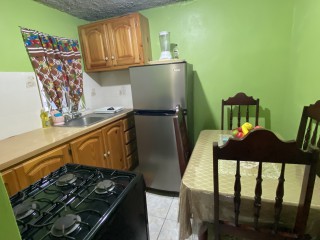 Flat For Rent in Woodlawn housing scheme Mandeville, Manchester Jamaica | [6]