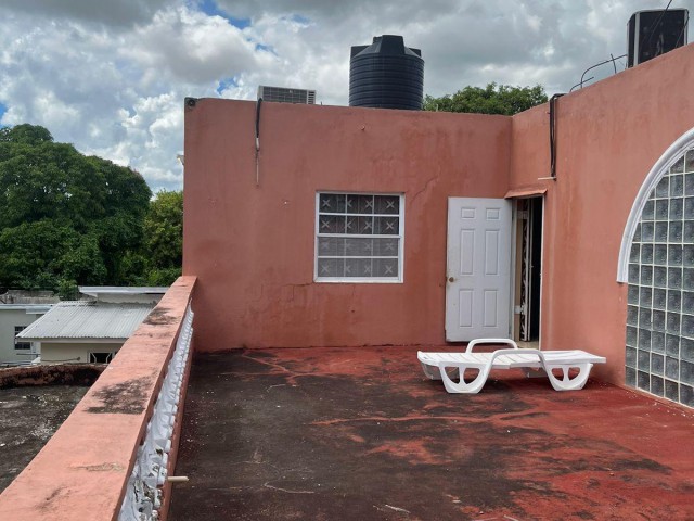 House For Sale in MOLYNES SQUARE, Kingston / St. Andrew Jamaica | [12]