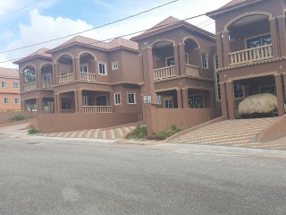 Townhouse For Sale in Spur Tree, Manchester Jamaica | [2]