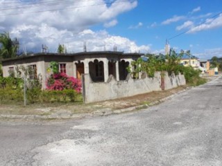 2 bed House For Sale in Middle Quarters, St. Elizabeth, Jamaica