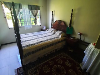 House For Sale in Mandeville, Manchester Jamaica | [8]