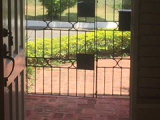 Townhouse For Rent in UPPER SHORTWOOD ROAD, Kingston / St. Andrew Jamaica | [4]