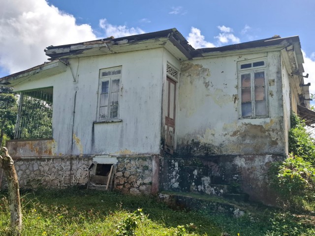 House For Sale in Claremont, St. Ann Jamaica | [2]