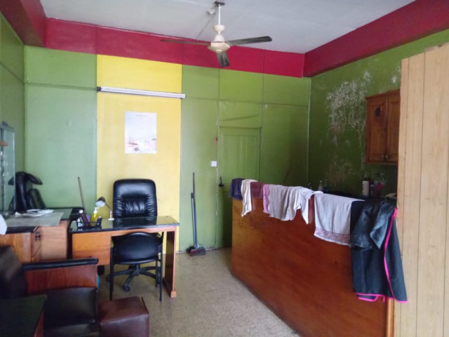 Commercial building For Sale in Molynes Garden, Kingston / St. Andrew Jamaica | [1]