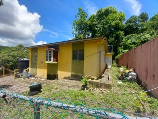 2 bed House For Sale in Seaforth, St. Thomas, Jamaica