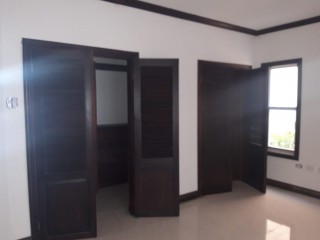Apartment For Sale in Cherry Gardens Proper, Kingston / St. Andrew Jamaica | [3]