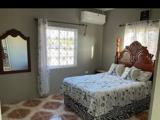 House For Sale in May Pen, Clarendon Jamaica | [4]