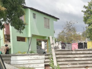 6 bed House For Sale in Kingston 10, Kingston / St. Andrew, Jamaica