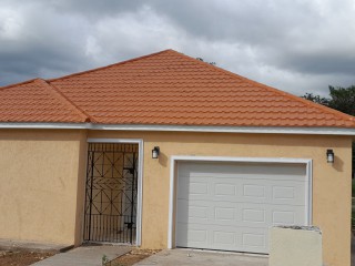 3 bed House For Sale in Osbourne Store, Clarendon, Jamaica