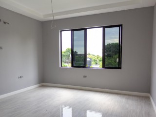 Apartment For Sale in Kingston 10, Kingston / St. Andrew Jamaica | [2]