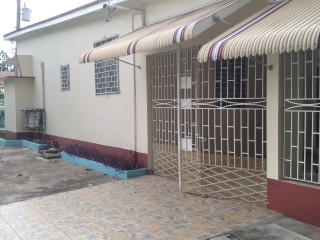 House For Sale in Sheriton Park Crescent Kingston 10, Kingston / St. Andrew Jamaica | [4]