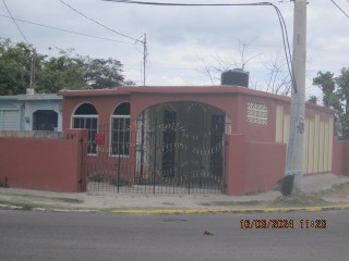 2 bed House For Rent - Westchester Portmore, St. Catherine, Jamaica