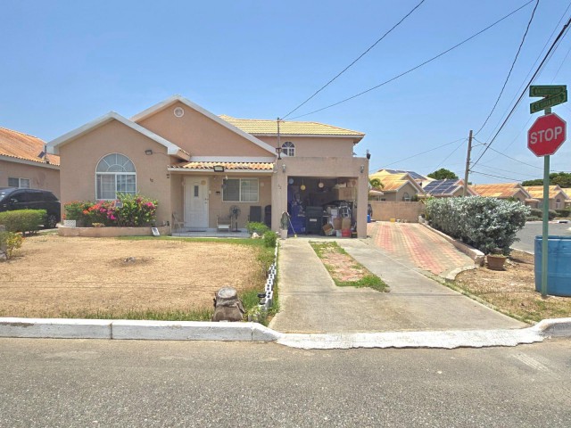 House For Sale in CARIBBEAN ESTATE, St. Catherine Jamaica | [2]