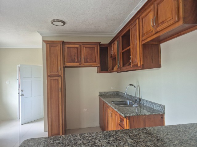 Apartment For Sale in Red Hills, Kingston / St. Andrew Jamaica | [8]