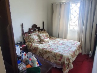 2 bed House For Sale in Royal Place Estate, St. Catherine, Jamaica