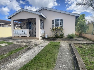 4 bed Resort/vacation property For Sale in Bogue Village, St. James, Jamaica