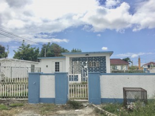 House For Sale in Innwood Village, St. Catherine Jamaica | [4]