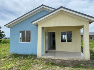 House For Sale in INNSWOOD, St. Catherine Jamaica | [7]